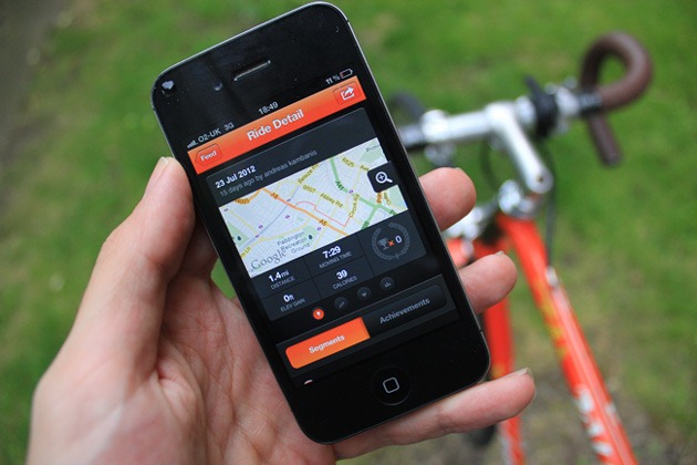 Фіксуйте свої щоденні поїздки з допомогою GPS-трекерів